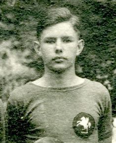 Daryl Sefton (Relay Team 1942).